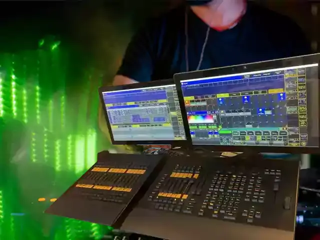 GrandMA2 Command Wing