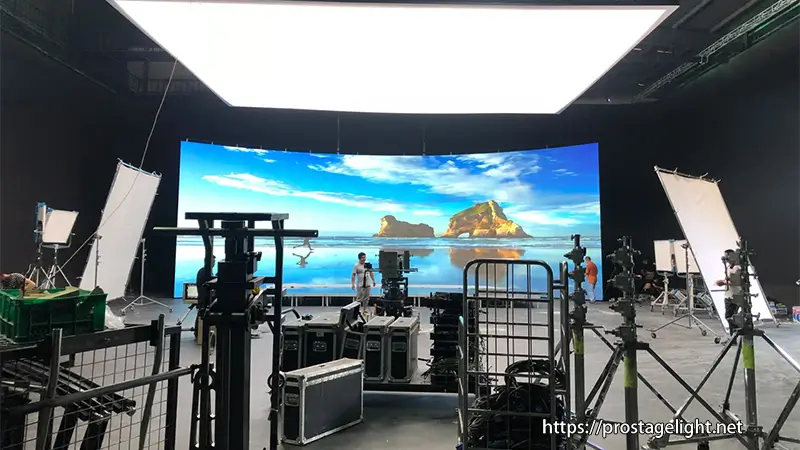 The Ultimate Guide to Color Schemes and Lighting Techniques_ (4) The Ultimate Guide to Color Schemes and Lighting Techniques_ (4)