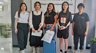 HONORS of Grace Stage Lighting (2) HONORS of Grace Stage Lighting (2)