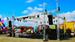Outdoor performance in Colombia