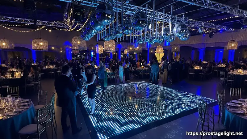 Underground Techno Club – Berlin